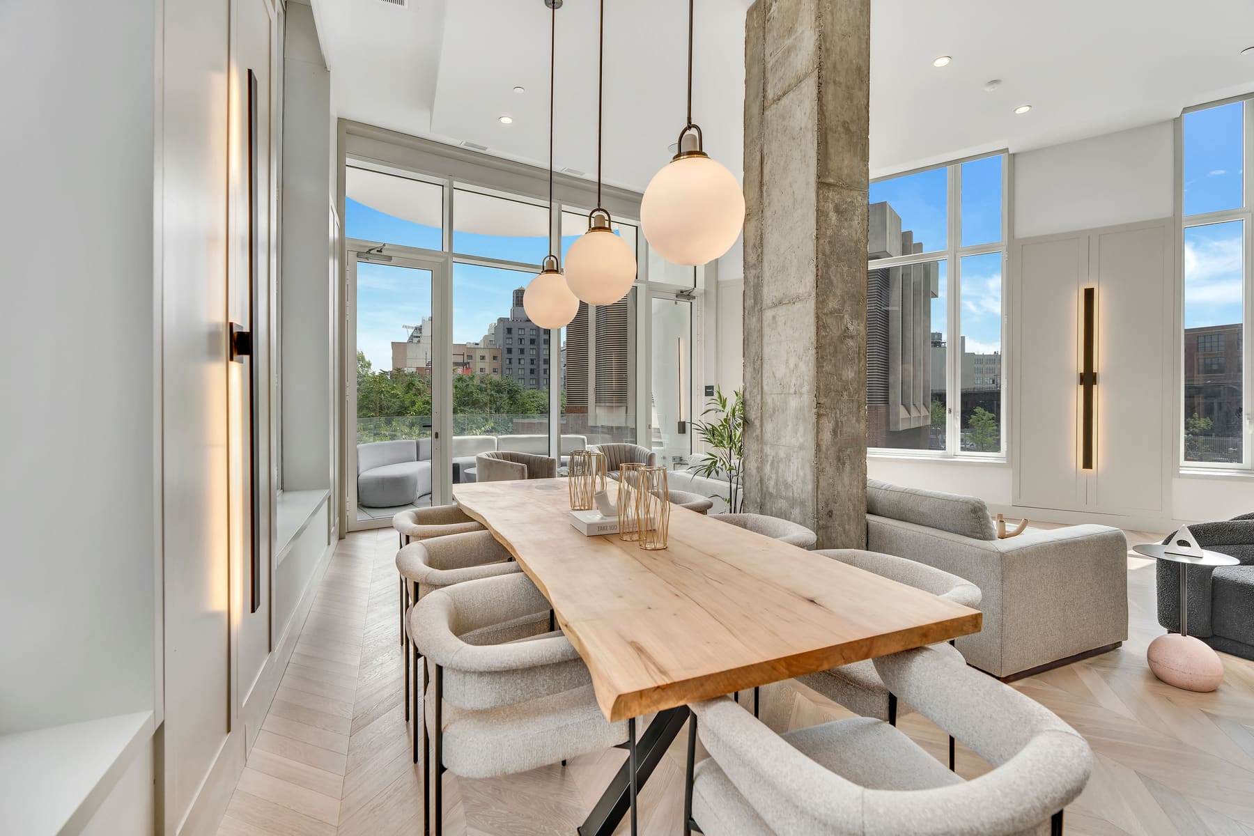 Nova, Amenities 10