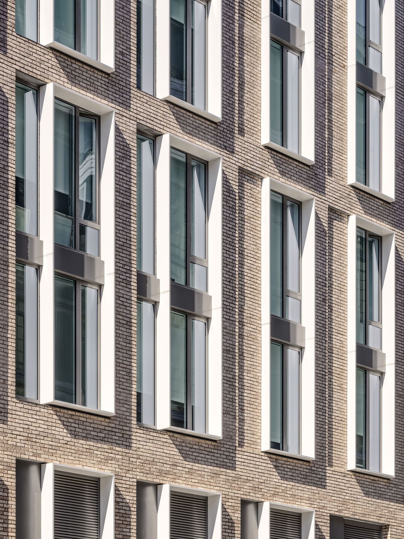 The Rise, Exterior 7